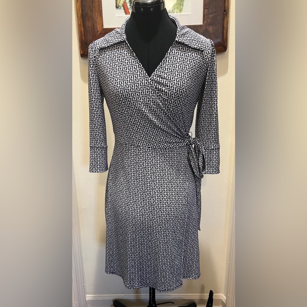 Laundry Elegant Navy and White Wrap Dress